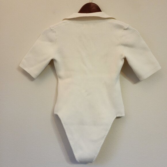 Bare by Charlie Holiday Long Sleeve Rib Knit Bodysuit Coconut Size S Bodysuit - Picture 2 of 16